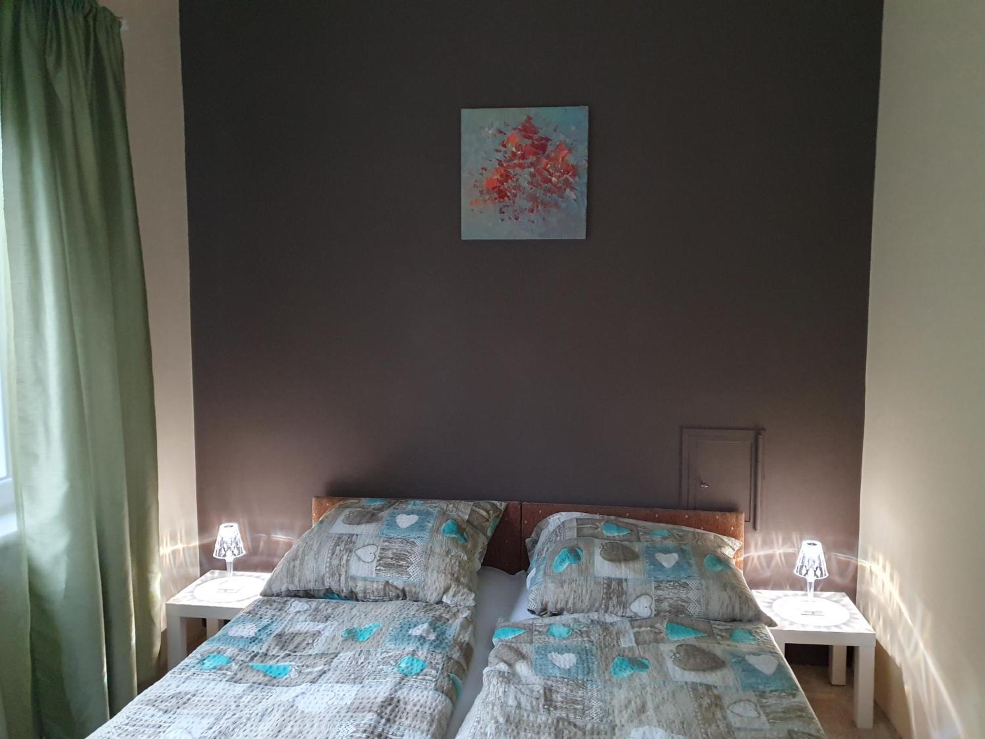 Doris Apartments Siofok Luaran gambar