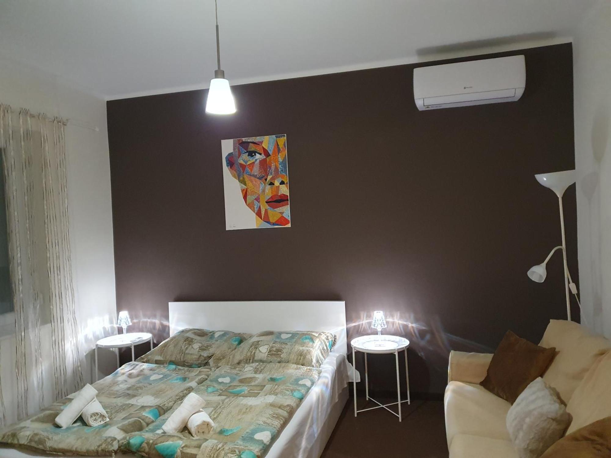 Doris Apartments Siofok Luaran gambar